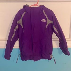 NORTH FACE girls purple hyvent outer jacket lightweight